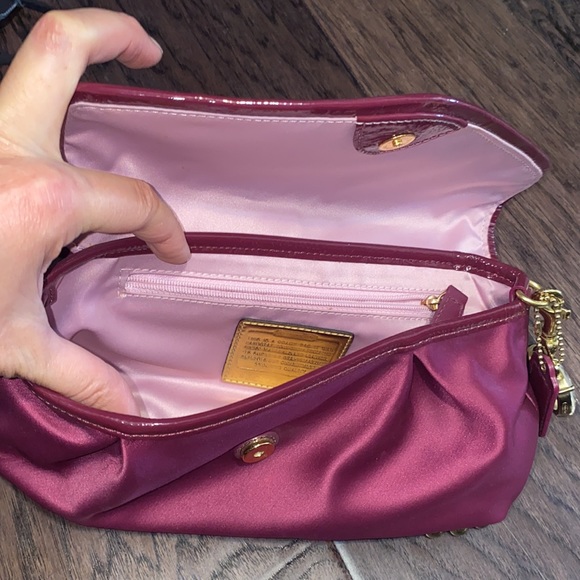 Stunning Coach Satin Evening Bag with Gold Ball Chain - Picture 5 of 6